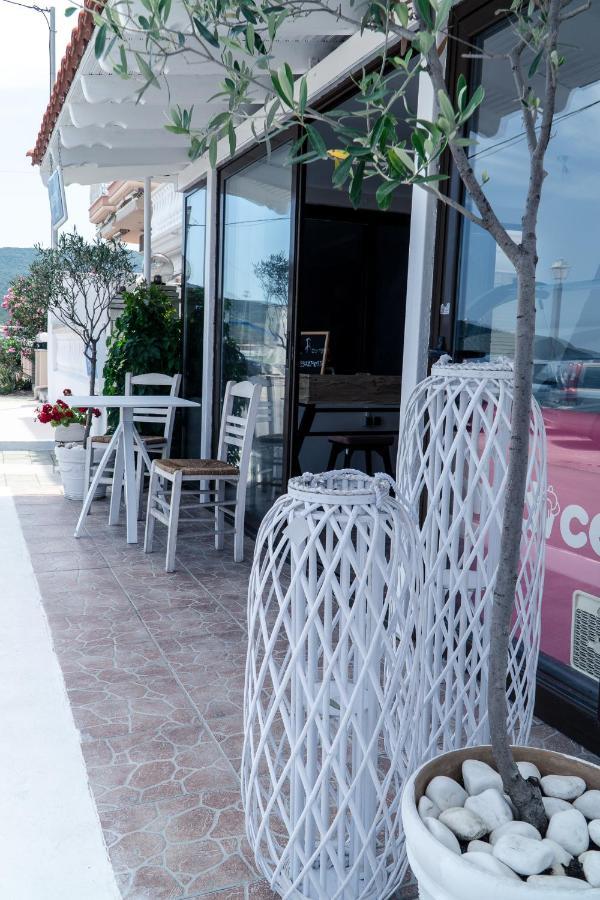 Cocoon Hotel-Beach Bar Sarti Exterior photo